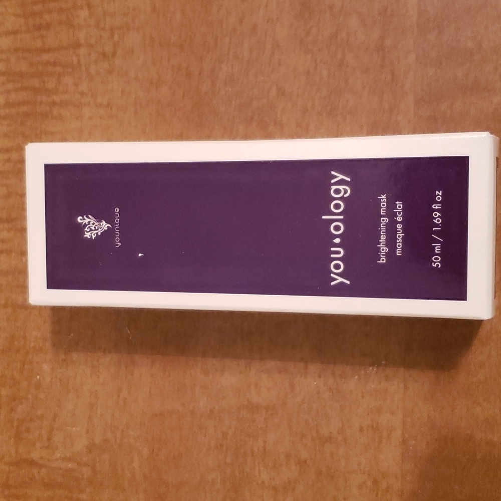 Younique brightening mask